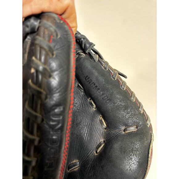 Under Armour Rt Hand Baseball Catcher Mitt UACM-100A FRAMER Wide Deep Pocket EUC - Picture 4 of 4